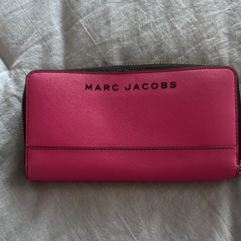 Marc Jacobs Pink Wallet
